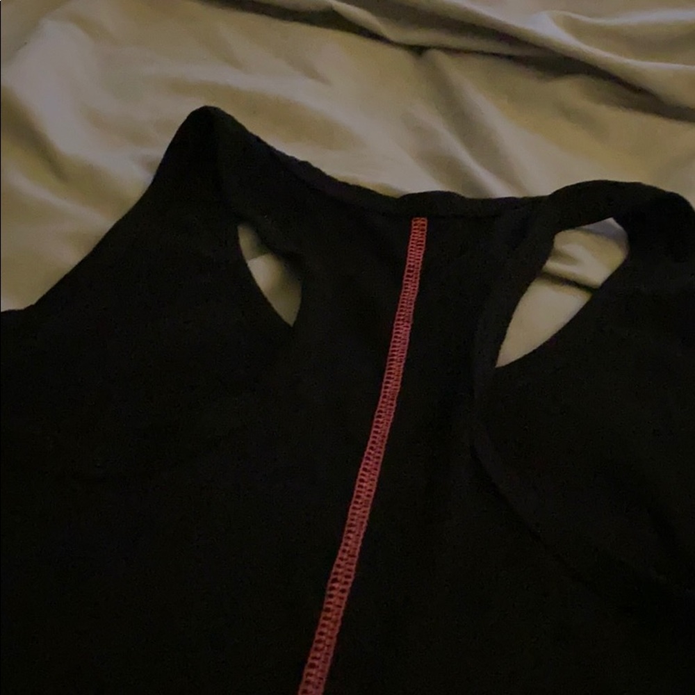 Workout tank - Picture 6 of 6